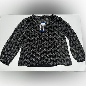 Bobeau Black and White Leaf Pattern Blouse NWT sz L 🌿